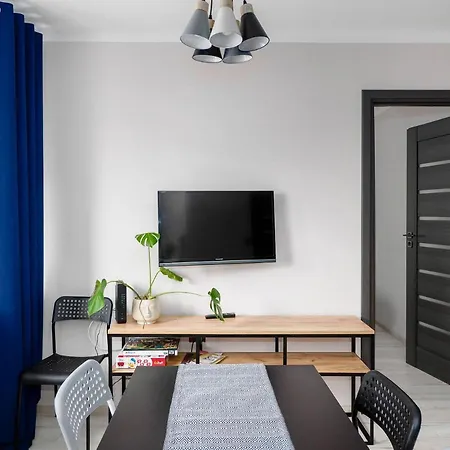 Apartment Vistula Grand Two-bedroom Ul Okrzei