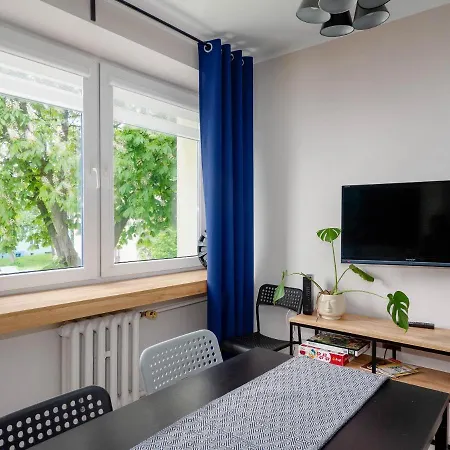 Vistula Grand Two-bedroom Ul Okrzei Apartment *